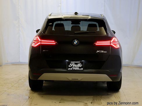 Used 2025 BMW X3 xDrive30i image 7