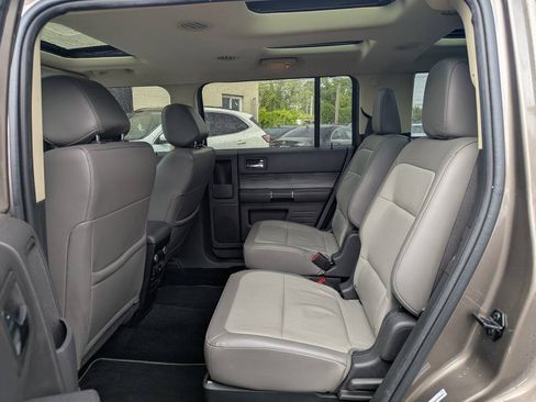 Used 2019 Ford Flex SEL w/ Equipment Group 202A AWD/4WD image 15