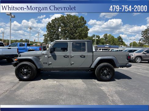 Used 2020 Jeep Gladiator Sport w/ Quick Order Package 24S AWD/4WD image 8