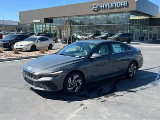 New 2026 Hyundai Elantra Limited video 1