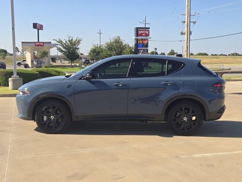 Used 2024 Dodge Hornet R/T Plus w/ R/T Blacktop Package AWD/4WD image 4