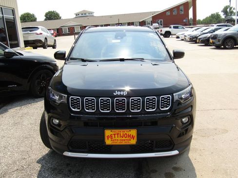 New 2026 Jeep Compass Limited AWD/4WD image 13