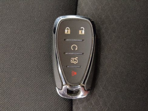 Used 2025 Chevrolet Malibu LS FWD image 32