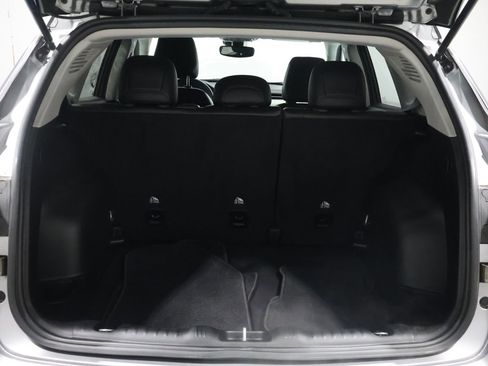 Used 2022 Jeep Compass Limited image 4