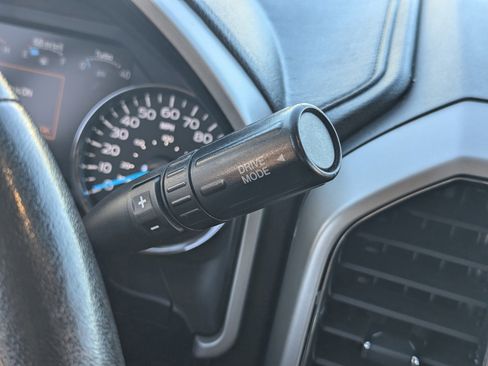 Used 2020 Ford F350 Lariat w/ Lariat Ultimate Package image 32