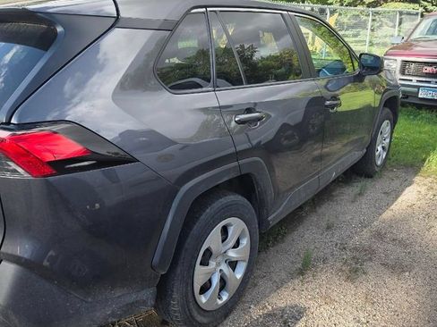 Used 2023 Toyota RAV4 LE AWD/4WD image 5