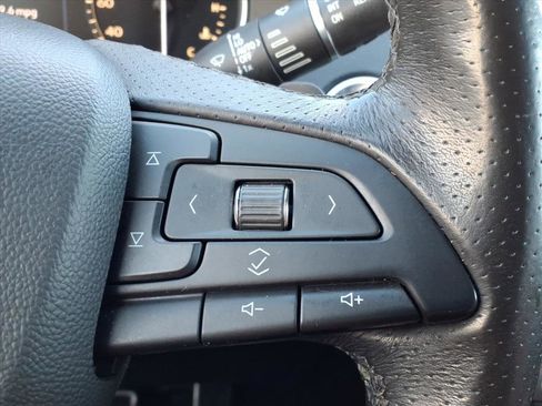 Used 2019 Cadillac XT4 Sport image 16