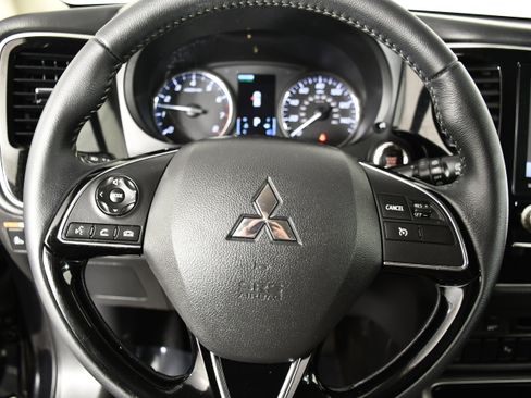 Used 2020 Mitsubishi Outlander SEL AWD/4WD image 19