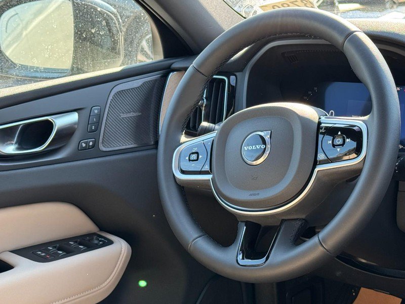 New 2026 Volvo XC60 B5 Plus w/ Protection Package Premier AWD/4WD image 7