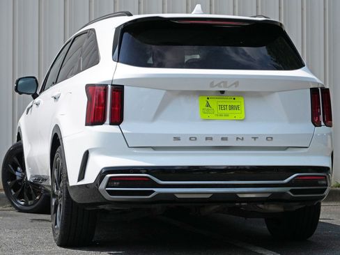 Used 2022 Kia Sorento SX FWD image 5