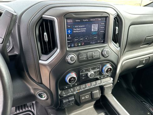 Used 2021 GMC Sierra 1500 AT4 image 16