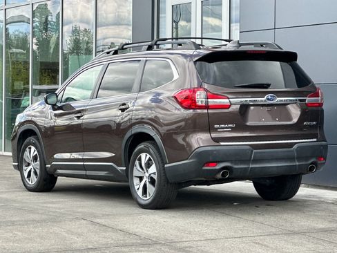 Used 2019 Subaru Ascent Premium w/ Popular Package #3 AWD/4WD image 5