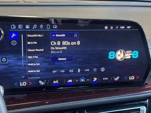 Used 2025 Chevrolet Traverse Z71 AWD/4WD image 27