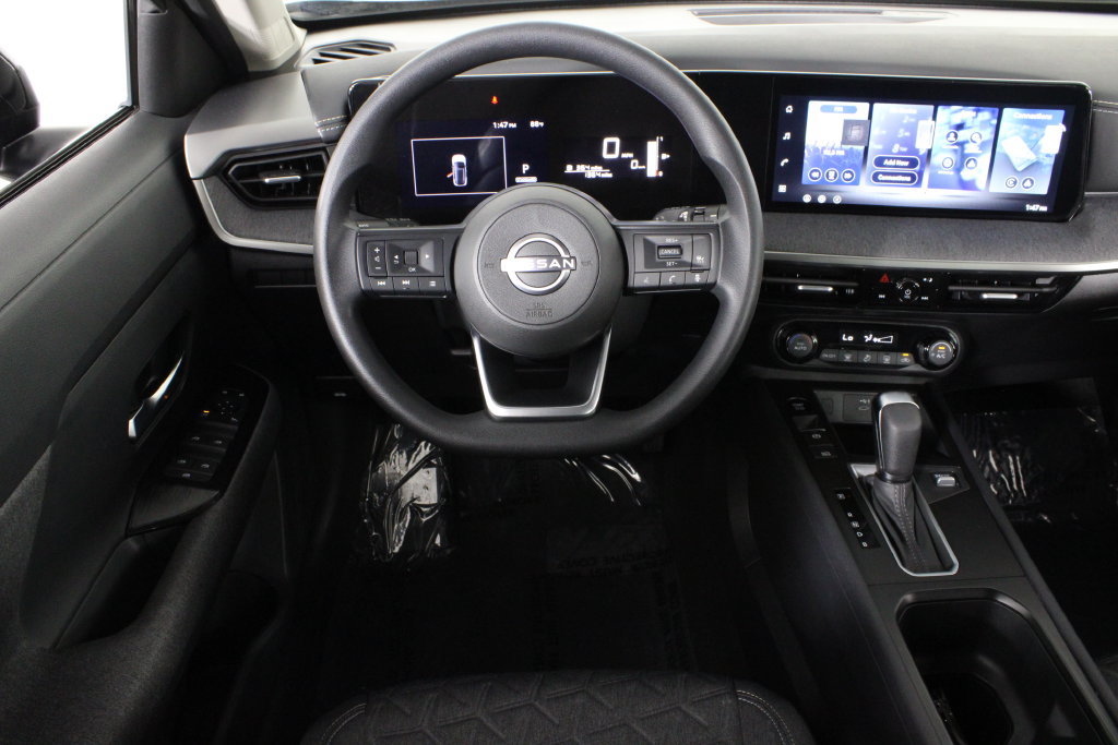 Certified 2026 Nissan Kicks SV FWD image 7