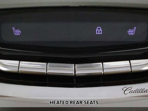 Used 2022 Cadillac XT6 Premium Luxury w/ Technology Package image 11