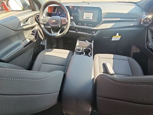 New 2027 Chevrolet Equinox LT FWD image 22