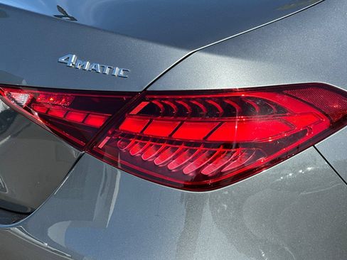 Used 2025 Mercedes-Benz C 300 4MATIC Sedan image 37