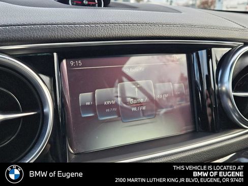 Used 2017 Mercedes-Benz SL 550 image 28