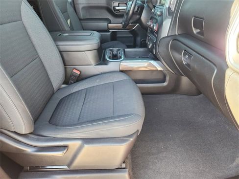 Used 2021 Chevrolet Silverado 1500 RST w/ Z71 Off-Road Package image 15