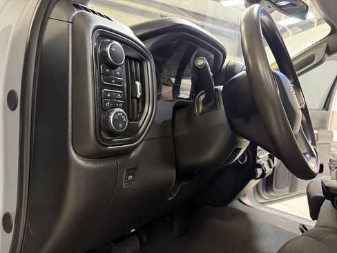 Used 2024 Chevrolet Silverado 2500 Custom w/ Custom Value Package AWD/4WD image 29