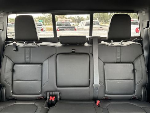 Certified 2019 Chevrolet Silverado 1500 High Country w/ Technology Package image 13