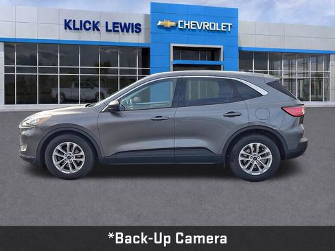 Used 2022 Ford Escape SE FWD image 4