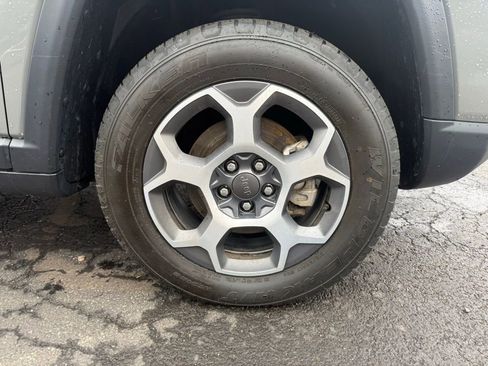 Used 2022 Jeep Compass Trailhawk w/ Trailhawk Convenience Group image 49