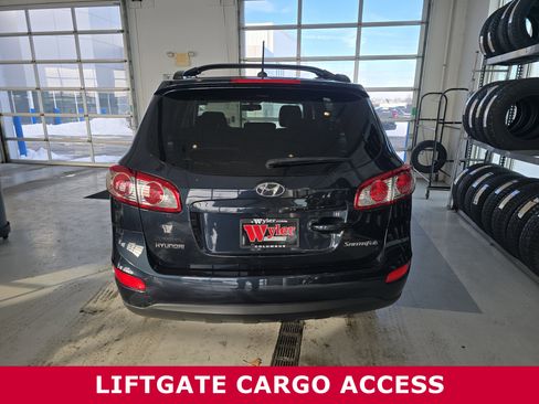 Used 2010 Hyundai Santa Fe SE image 14