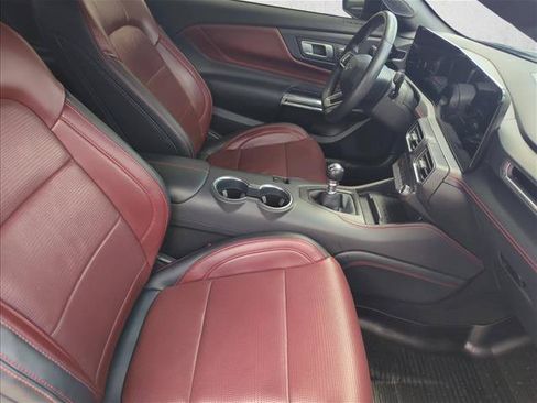Used 2024 Ford Mustang GT Premium RWD image 18