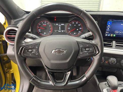 Used 2024 Chevrolet Trax RS w/ Driver Confidence Package image 19