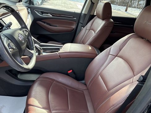 Used 2020 Buick Enclave Avenir w/ Avenir Technology Package image 9