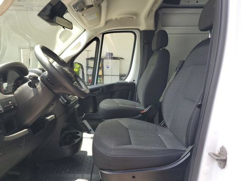 Used 2023 RAM ProMaster 2500 FWD image 25