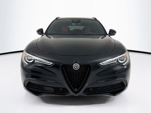 Used 2022 Alfa Romeo Stelvio Sprint AWD/4WD image 6