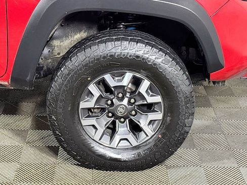 Used 2023 Toyota Tacoma TRD Off-Road w/ Black Out Package (TMS) image 22