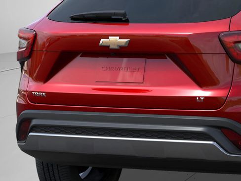 New 2026 Chevrolet Trax LT image 14