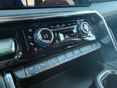New 2026 GMC Sierra 1500 Denali Ultimate AWD/4WD image 11