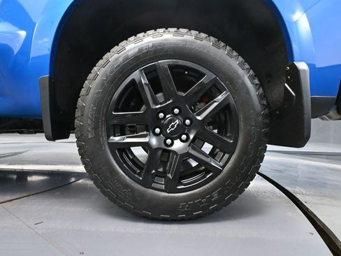 Used 2024 Chevrolet Silverado 1500 RST w/ Z71 Off-Road Package AWD/4WD image 16