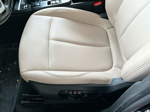 Used 2020 BMW X1 sDrive28i w/ Convenience Package image 19