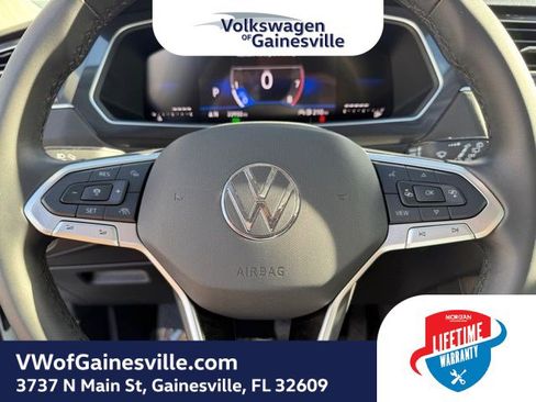 Used 2024 Volkswagen Tiguan Wolfsburg Edition image 24