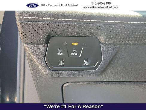 Used 2024 Volkswagen Atlas SE w/ Panoramic Sunroof Package AWD/4WD image 22