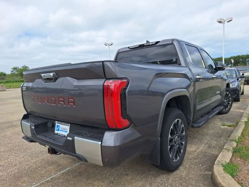 Used 2024 Toyota Tundra Limited image 3