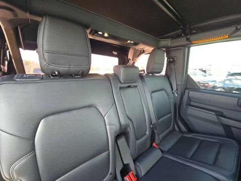 Used 2025 Ford Bronco Big Bend image 15