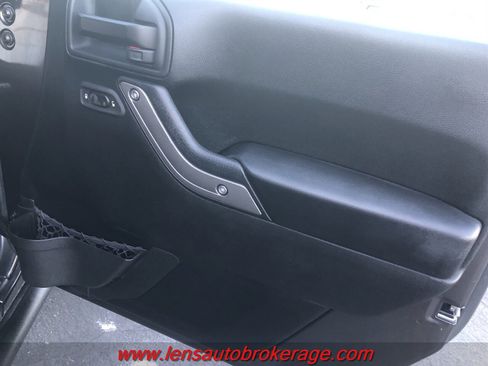 Used 2017 Jeep Wrangler Unlimited Sport w/ Quick Order Package 24S image 21