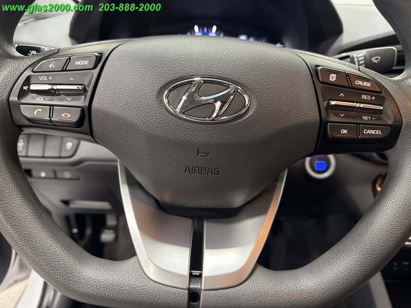 Used 2018 Hyundai Ioniq Blue FWD image 22
