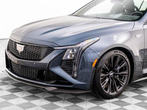 Used 2025 Cadillac CT5 V Blackwing w/ Carbon Fiber 1 Package image 33