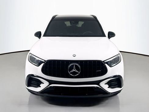 Used 2025 Mercedes-Benz GLC 43 AMG 4MATIC image 2