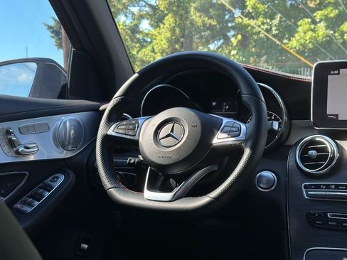 Used 2018 Mercedes-Benz GLC 43 AMG 4MATIC image 29