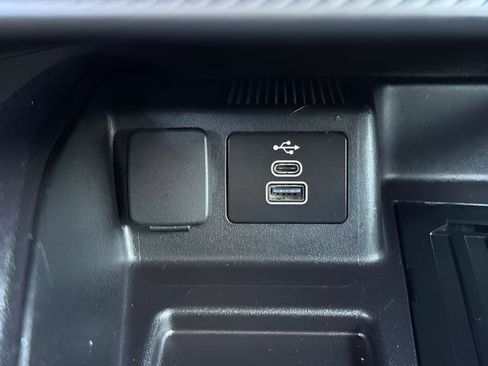Used 2025 Ford Bronco Sport Badlands AWD/4WD image 13
