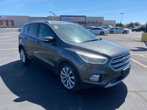 Used 2017 Ford Escape Titanium FWD image 1