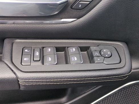 Certified 2025 RAM 1500 Laramie AWD/4WD image 14